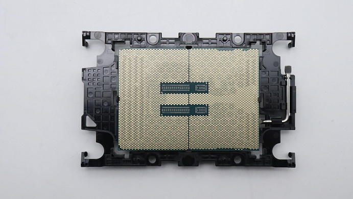 Процессор INTEL SPR 6454S 32C/2.2-2.8G/270W/60M, 2S4U 16GT/s, SGX 128, DDR5_4800, PCIE5.0/CXL,TB, HT, 2FMAs, AMX, SST, Socket E LGA4677, XCC CPU (03KH913)