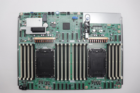 Материнская плата Lenovo SR680a V3 / SR780a V3 System Board, EGS , pluggable RoT, with battery (03ND077)