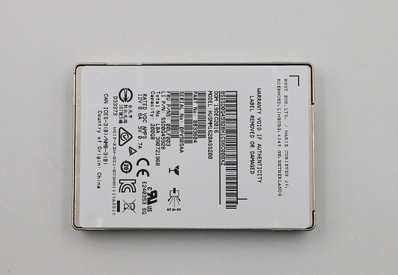 SSD-накопитель Lenovo FRU HGST 200G SSD (00LF003)