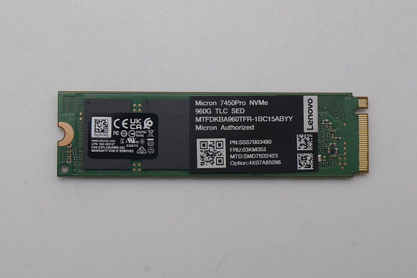 SSD-накопитель Micron 7450PRO 960G MTFDKBA960TFR-1BC15ABYY M.2 NVMe SSD CSP (03KM353)