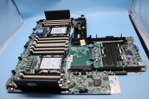 Материнская плата Lenovo SR650 Motherboard (02JG088)