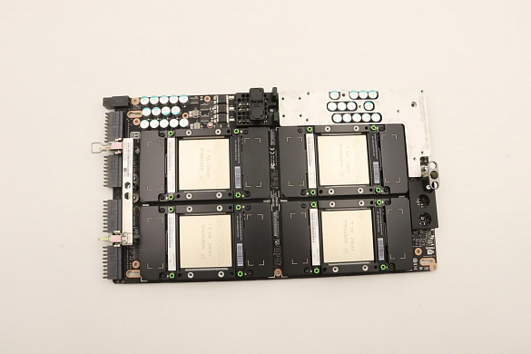 Графический процессор GPU, Nvidia Redtsone SXM4 500W 80GB HBMe GPU Board Assembly (02YH634)