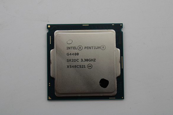 Процессор Lenovo Pentium G4400 (00YE097)