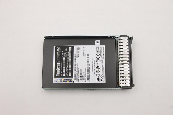 SSD-накопитель Lenovo ThinkSystem 2.5" 5300 3.84TB Entry SATA 6Gb Hot Swap SSD (02JG535)