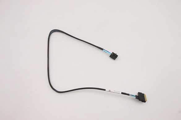 Кабель Lenovo Cable,internal,600mm,1U 4x3.5 or ST550 4x2.5 HDD BP Signal Cable (03HA272)