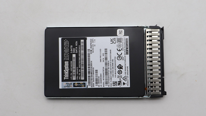 SSD-накопитель Lenovo ThinkSystem 7mm 5400 PRO 3.84TB Read Intensive SATA 6Gb HS SSD (03KH072)