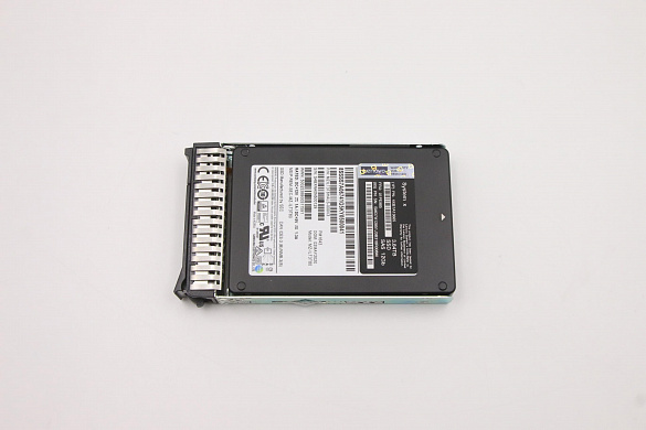 SSD-накопитель Lenovo 3.84TB 12Gb SAS 2.5" Enterprise Capacity G3HS SSD FRU (01PE985)