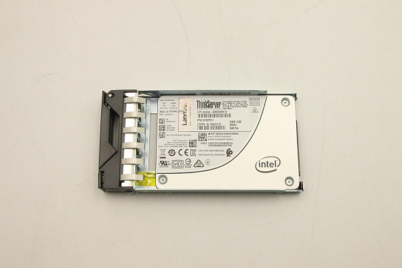 SSD-накопитель Lenovo HS 240G SATA 6G 2.5 S4600 SSD (01MP611)