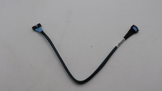 Кабель Lenovo PCIE CABLE MB_Swift 4*2.5 NVME(Bianca )430mm (03LF721)