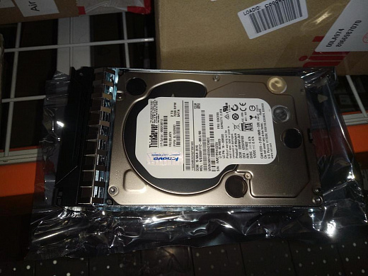 Жесткий диск Lenovo HS 2TB SATA 7200 3.5 (00LA974)