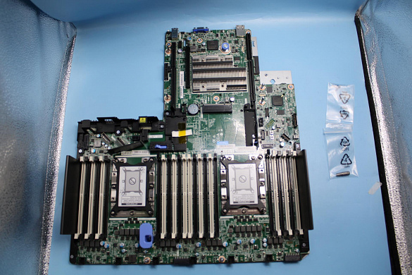 Материнская плата Lenovo SR650 Motherboard (01PE934)