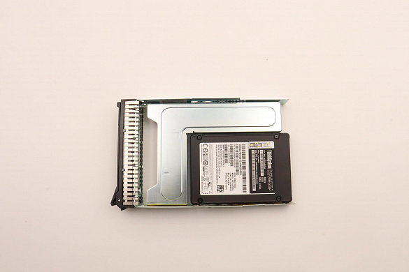 SSD-накопитель Lenovo ThinkSystem 3.5" PM1655 800GB Mixed Use SAS 24Gb HS SSD SED (03GX689)