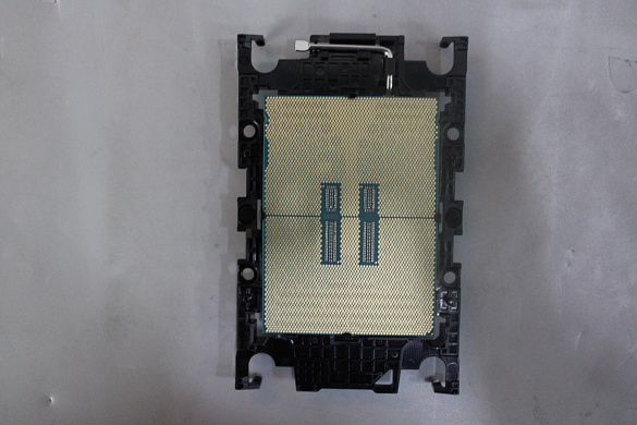 Процессор Intel Xeon Platinum 8558P 48C 350W 2.7GHz Processor (03LC778)