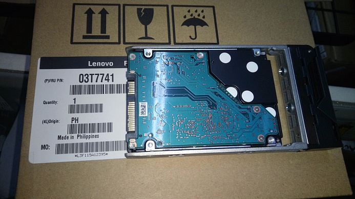 Жесткий диск Lenovo HS 300GB SAS 15K6G 2.5 (03T7741)