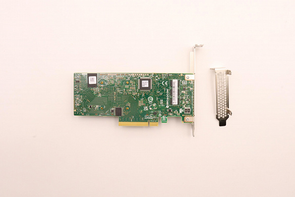 RAID-контроллер Broadcom RAID, 940-8i, PCIe Gen4, SAS/SATA/PCIe (NVMe) Tri-Mode, low profile, 8GB Flash, 12Gb, 8 Port, Supercap, Internal (i) (03KH373)