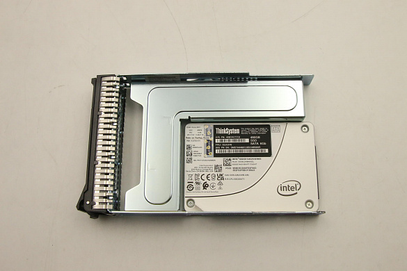 SSD-накопитель Lenovo ThinkSystem 3.5" S4520 480GB Read Intensive SATA 6Gb HS SSD (02JG576)