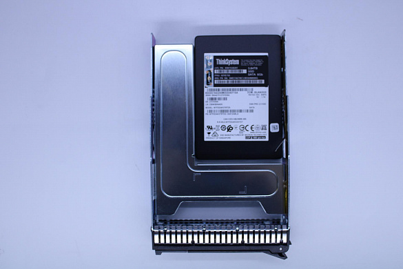 SSD-накопитель Lenovo ThinkSystem 3.5" Multi Vendor 3.84TB Entry SATA 6Gb Hot Swap SSD (02YE755)