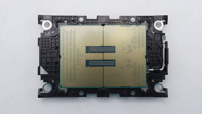 Процессор INTEL SPR 5415+ 8C/2.9-3.6G/150W/22.5M, 2S3U 16GT/s, SGX 128, DDR5_4400, PCIE5.0/CXL,TB, HT, 2FMAs, AMX, Socket E LGA4677, MCC CPU (03KH883)