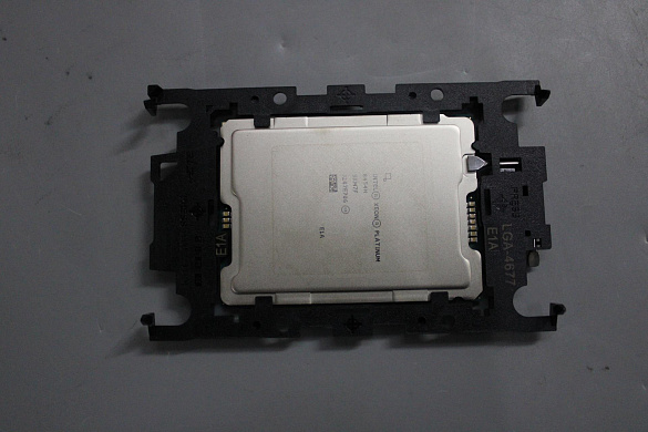 Процессор INTEL SPR 8454H 32C/2.1-2.7G/270W/82.5M, 8S4U 16GT/s, SGX 512, DDR5_4800, PCIE5.0/CXL,TB, HT, 2FMAs, AMX, Socket E LGA4677, XCC CPU (03KH896)