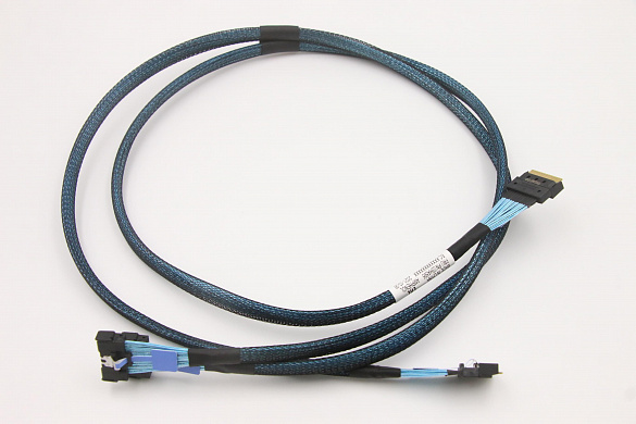 Кабель Lenovo 920mm,from NVME(4/5/6/7) to c0/c1 ,PCIE CABLE (03HA595)