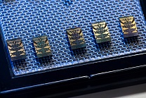 Cisco представила прототип универсального квантового коммутатора