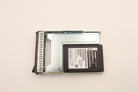 SSD-накопитель Lenovo ThinkSystem 3.5" PM1655 1.6TB Mixed Use SAS 24Gb HS SSD SED (03GX690)