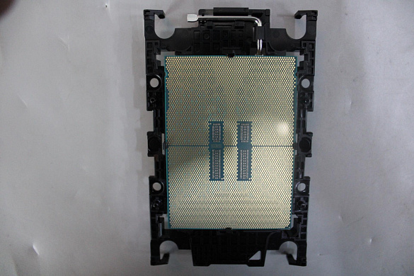 Процессор Intel Xeon Platinum 8592V 64C 330W 2.0GHz Processor (03LC777)